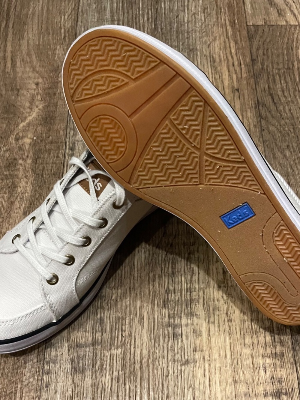 KEDS - Picture 3 of 3